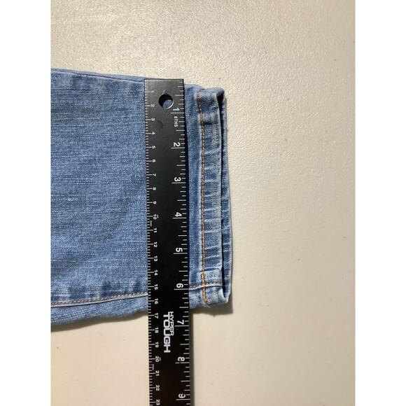 Torrid Light Wash Skinny Jeans Women’s 20 – First at Fit, Curvy Stretch Denim - Picture 8 of 8